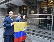 Verónica Abad llegando a la Vicepresidencia de Ecuador.