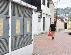 En este callejón ocurrió el crimen, la noche de este viernes.