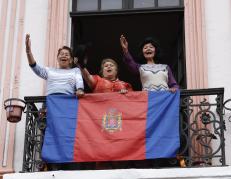 Cambios en el Himno a Quito