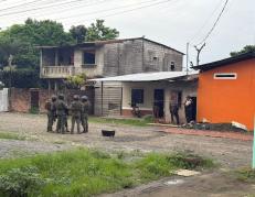 OPERATIVO DE MILITARES EN MATA DE CACAO