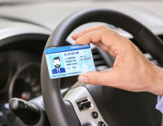 Referencial. Licencia de conducir.