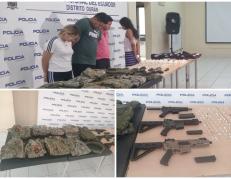 Tres adultos y una menor fueron retenidos. También se encontró armamento.