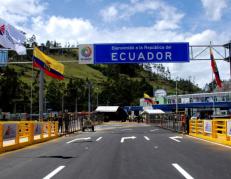 El puente de Rumichaca da acceso a Colombia desde Ecuador por tierra.