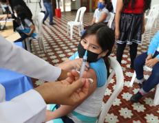 Tosferina en Quito - contagio en estudiante - problema de salud