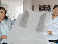 Angelita Viñanzaca y Aida Maita