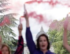Fumata rosa