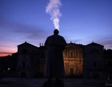 El nuevo Papa se podría conocer hoy 8 de mayo de 2025.