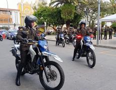 En Loja, la Policía se equipa con motocicletas.