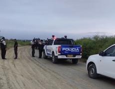 La Policía investiga el crimen y trata de identificar a la víctima.