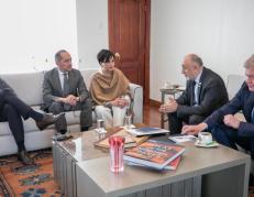 Acuerdos con embajada de Rusia