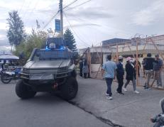 Se registran desmanes en la cárcel de Riobamba.