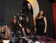 Góticos - comunidad gótica - rituales en Quito