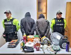 Detenidos - Quito - armas - robo