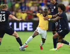 Amistoso Internaciona (15308094)