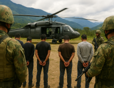Operación militar en Imbabura se saldó con detenidos.