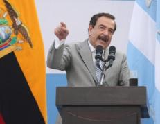 Jaime Nebot arremtió contra la consulta popular, pero dijo algo más.