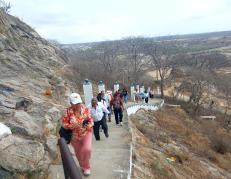 PASEOS POR LOS SENDEROS DEL CERRO