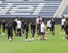 ESTADIO CAPWELL ENTRE (15434591)