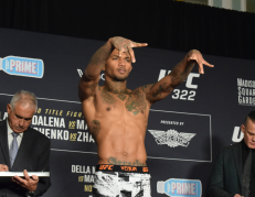 Michael Morales marcó 170,6 libras en la balanza y superó la primera prueba.