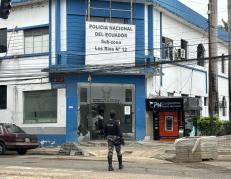 policía en Babahoyo