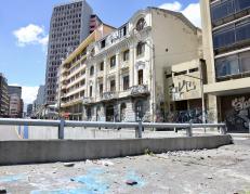 Avenida 10 de Agosto: así se derrumba la vía que alguna vez fue el centro de Quito