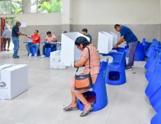 elecciones 2025 consulta referendum