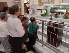 DEVOTOS DE SANTA NARCISA DE JESÚS