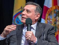 Jamil Mahuad, expresidente del Ecuador en los años 1999.