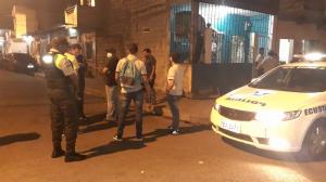 En esta esquina del suburbio de Guayaquil  fue rematado a tiros Jean Carlos Plúas Rendón, de 26 años.