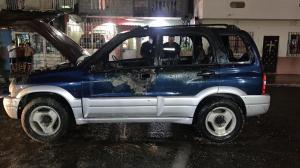 El carro fue abandonado en el Suburbio de Guayaquil.