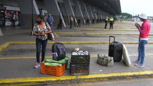 La Terminal Terrestre de Guayaquil luce vacía este 19 de abril tras anunciarse la paralización de transportistas.