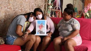 La madre y hermanos de Salomé Jiménez Montero ruegan a los secuestradores que la devuelvan con vida.