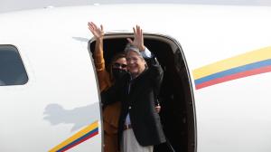 El presidente Guillermo Lasso partió desde Guayaquil a Miami, el domingo pasado, para someterse a la operación.