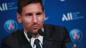 Lionel Messi se mostró muy sonriente durante la rueda de prensa, a la que acudió con su esposa y tres hijos.