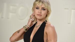 Miley Cyrus, una de las artistas que guiará el Lollapalooza Argentina 2022-