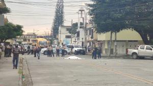 Adulto con antecedentes y adolescentes fueron baleados en Guayaquil