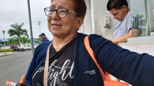 Yolanda Solórzano no pudo contener las lágrimas al saber cómo quedó el cuerpo de su hijo.