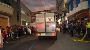 La víctima sería oriunda de Manta y fue asesinado fuera del Mercado Central de Ambato.