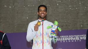 José-Acevedo-karate-medalla-oro-Juegos-Bolivarianos