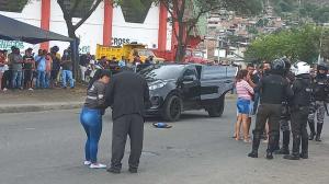 policía