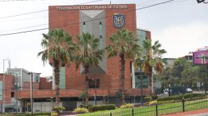 La Federación Ecuatoriana de Fútbol cataloga como "intromisión" hacia el ente que fijó su proceso eleccionario para el 1 de noviembre.
