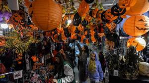 Halloween, una fiesta occidental masiva en Asia y marcada por la tragedia
