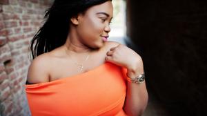 african-american-woman-model-xxl-in-orange-dress