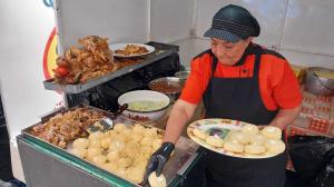 Comida típica - fiestas de Quito - mercado