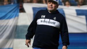 Maradona during traini (6329372)