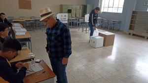 Hubo tranquilidad al iniciarse la jornada electoral en Cuenca.