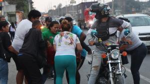 Una mujer fue baleada fuera de la cárcel regional de Guayaquil.
