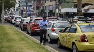 Conoce qué placas no pueden circular hoy en Quito.