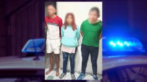 La fotografía de los tres detenidos fue publicada por la Policía Nacional en su cuenta de X.