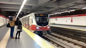 El Metro de Quito empezó a funcionar.